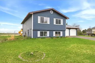 1441 Hallewood Blvd, New Richmond, WI 54017 - Photo 3