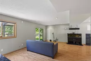 4008 Pennsylvania Ave, Eagan, MN 55123 - Photo 17