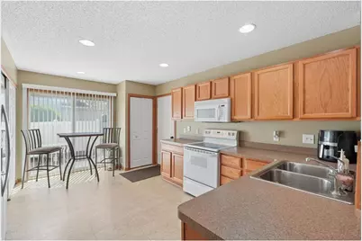 4990 149th Street #2, Hugo, MN 55038 - Photo 5
