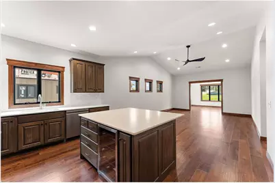 1077 Legend Lane, River Falls, WI 54022 - Photo 5