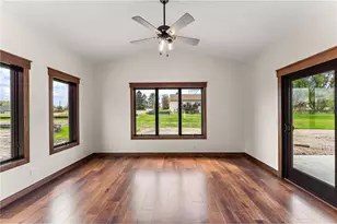 1077 Legend Ln, River Falls, WI 54022 - Photo 7