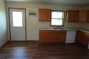 609 Washington St, Almena, WI 54805 - Photo 11