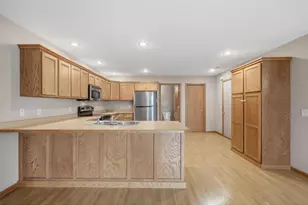 1856 Kristy St, River Falls, WI 54022 - Photo 9