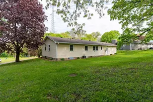 649 Oakwood Dr, Durand, WI 54736 - Photo 7