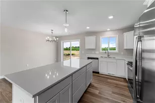 106 Maple Ct, Cannon Falls, MN 55009 - Photo 17