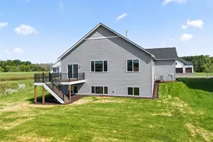 1566 Applegate Rd, New Richmond, WI 54017 - Photo 9