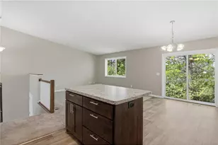 39571 Oak Park Trail, North Branch, MN 55056 - Photo 5