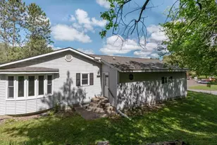 1302 15th Ave, Menomonie, WI 54751 - Photo 15