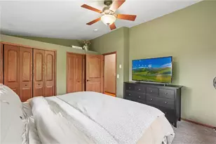 1295 Evergreen Dr, Kinnickinnic Township, WI 54022 - Photo 27