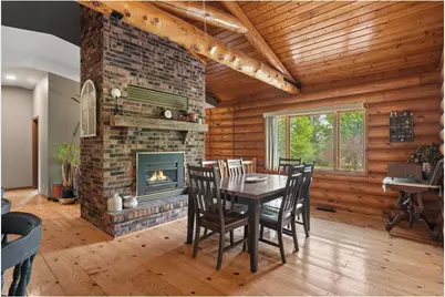 1295 Evergreen Drive, Kinnickinnic Township, WI 54022 - Photo 15