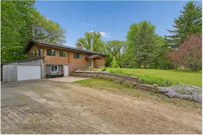 1295 Evergreen Drive, Kinnickinnic Township, WI 54022 - Photo 47
