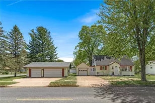 308 20th Ave, Menomonie, WI 54751 - Photo 1