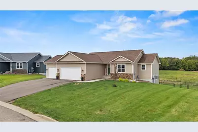 603 Grouse Way, New Richmond, WI 54017 - Photo 3