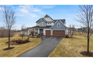 710 Crest Curve, Hudson, WI 54016 - Photo 5
