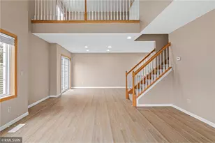1900 Hawthorne Point, Hudson, WI 54016 - Photo 9