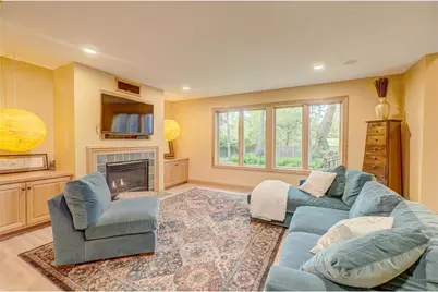 1005 Spruce Drive, Hudson, WI 54016 - Photo 11