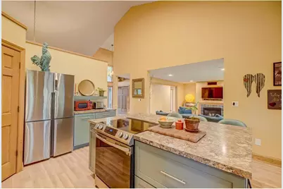 1005 Spruce Drive, Hudson, WI 54016 - Photo 23