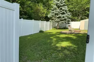 1762 Edgerton St, Saint Paul, MN 55117 - Photo 43