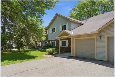 4342 Buckingham Court #1605, Vadnais Heights, MN 55127 - Photo 3