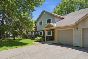 4342 Buckingham Ct, Vadnais Heights, MN 55127 - Photo 3