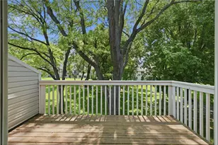 4342 Buckingham Ct, Vadnais Heights, MN 55127 - Photo 19