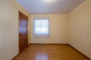 374 W Vine St, Mondovi, WI 54755 - Photo 27