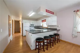 374 W Vine St, Mondovi, WI 54755 - Photo 13