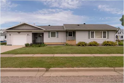 374 W Vine Street, Mondovi, WI 54755 - Photo 3