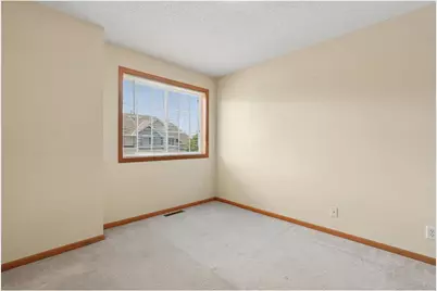 3560 Sterling Heights Drive #B, River Falls, WI 54022 - Photo 15