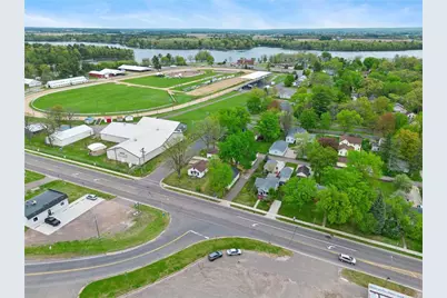 935 Hammond, Rice Lake, WI 54868 - Photo 7