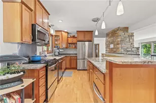 314 N Cove Rd, Hudson, WI 54016 - Photo 13