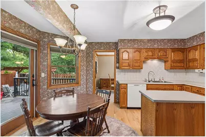 1705 Laurel Avenue, Hudson, WI 54016 - Photo 19