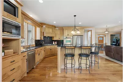 293 Saint Andrews Drive, Troy Township, WI 54016 - Photo 9