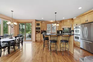 293 St Andrews Dr, Troy Township, WI 54016 - Photo 7