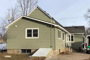 1362 Main St, Houlton, WI 54016 - Photo 3