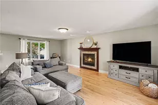 685 Flora Square, Prescott, WI 54021 - Photo 5