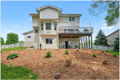 685 Flora Square, Prescott, WI 54021 - Photo 33