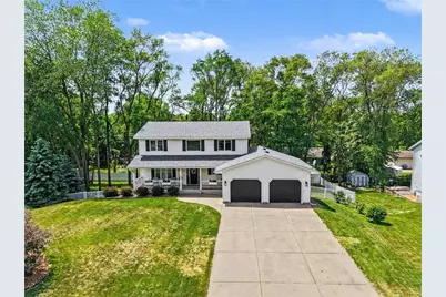 685 Flora Square, Prescott, WI 54021 - Photo 37