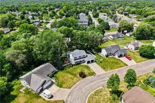 685 Flora Square, Prescott, WI 54021 - Photo 35