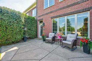 395 Valley Commons, Hudson, WI 54016 - Photo 3