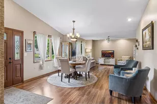 843 Leroy Ln, River Falls, WI 54022 - Photo 9
