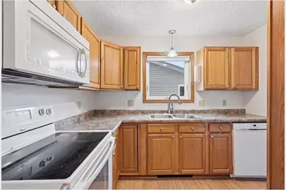 359 Odanah Avenue #1C, New Richmond, WI 54017 - Photo 7