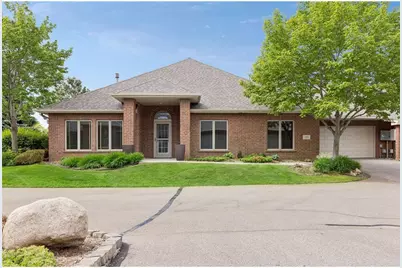 195 W Canyon Drive, Hudson, WI 54016 - Photo 3