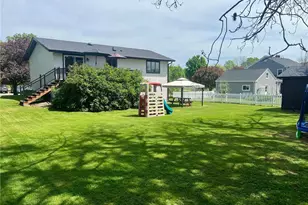 1212 W Marshall St, Rice Lake, WI 54868 - Photo 27