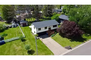 1212 W Marshall St, Rice Lake, WI 54868 - Photo 5