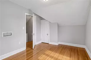 203 Lewis St, River Falls, WI 54022 - Photo 33
