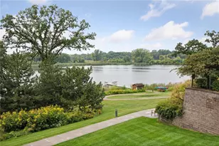 1900 Rush Lake Trl, Saint Paul, MN 55112 - Photo 45