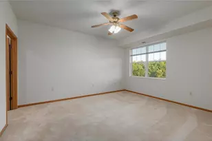 1900 Rush Lake Trl, Saint Paul, MN 55112 - Photo 15
