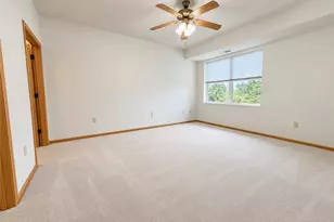1900 Rush Lake Trl, Saint Paul, MN 55112 - Photo 11