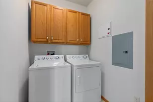 1900 Rush Lake Trl, Saint Paul, MN 55112 - Photo 23